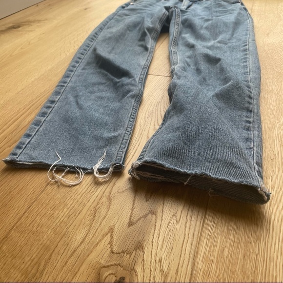 PRIMARK CROP STRAIGHT LEG  BLUE JEANS - 2 - Picture 4 of 12